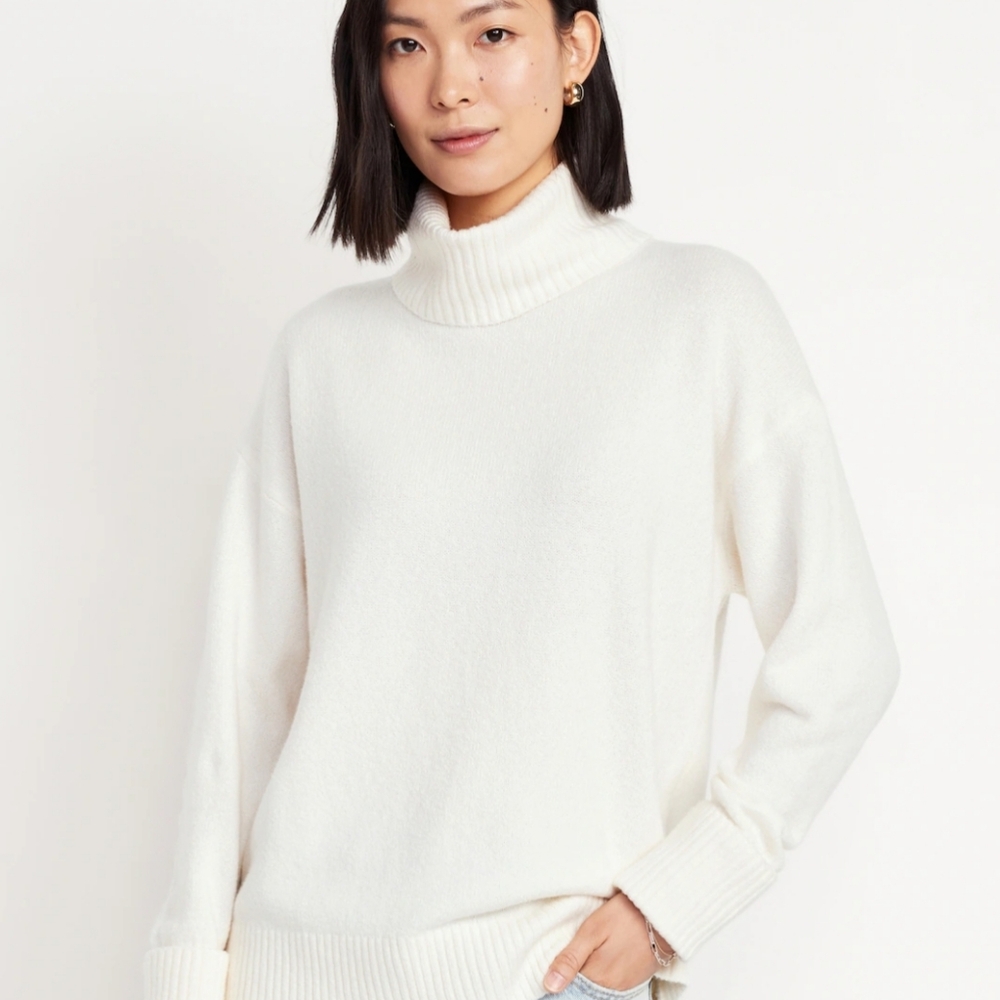 NWT Old Navy SoSoft Turtleneck Tunic Sweater
